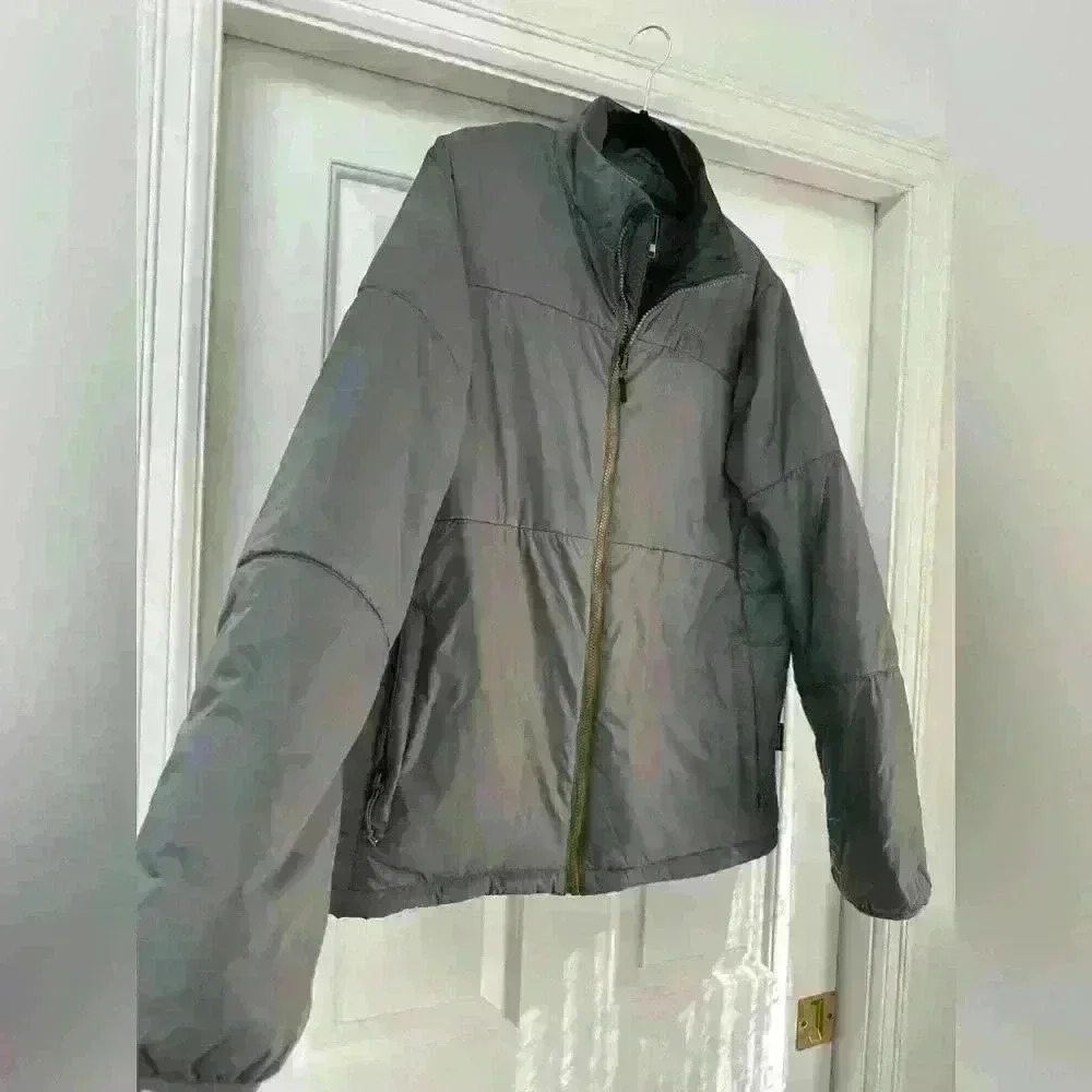 CABELAS Primaloft Jacket Gray With Green Accents Lightweight And Very Warm LT - Picture 4 of 6